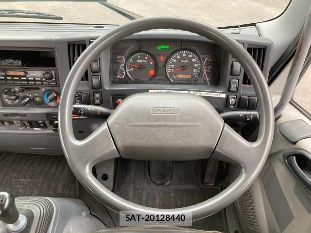 Isuzu ELF TRUCK 2011-08 8691290-17