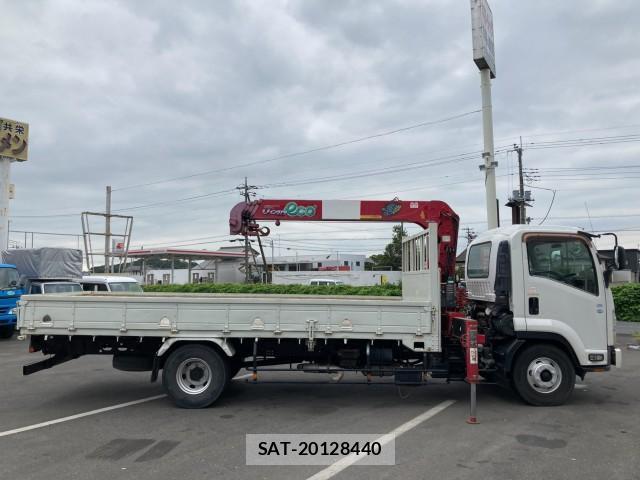 Isuzu ELF TRUCK 2011-08 8691290-5