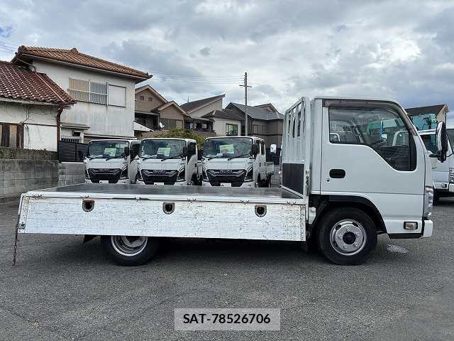 Isuzu ELF TRUCK 2017-03 8691911-9