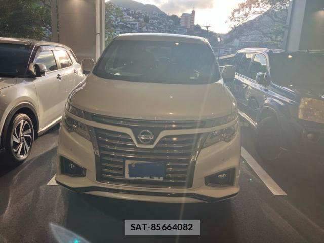 Nissan ELGRAND 2014-12 8690799-0