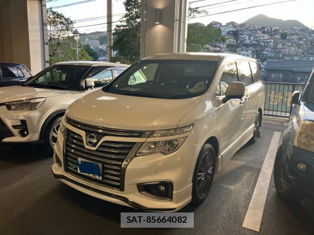 Nissan ELGRAND 2014-12 8690799-1