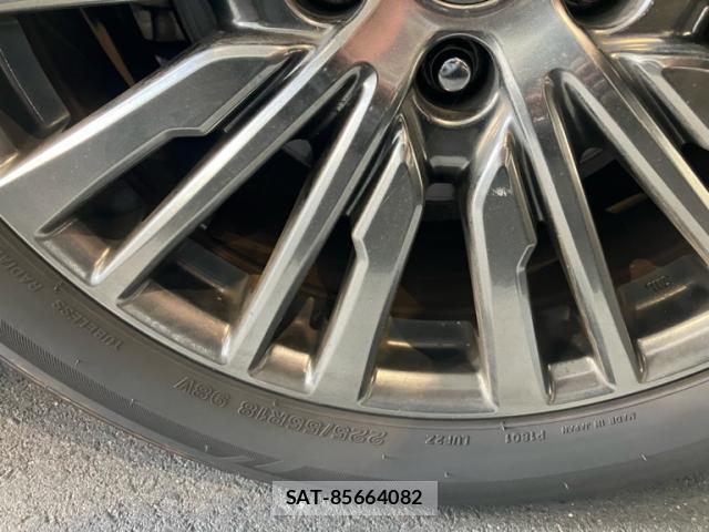 Nissan ELGRAND 2014-12 8690799-3