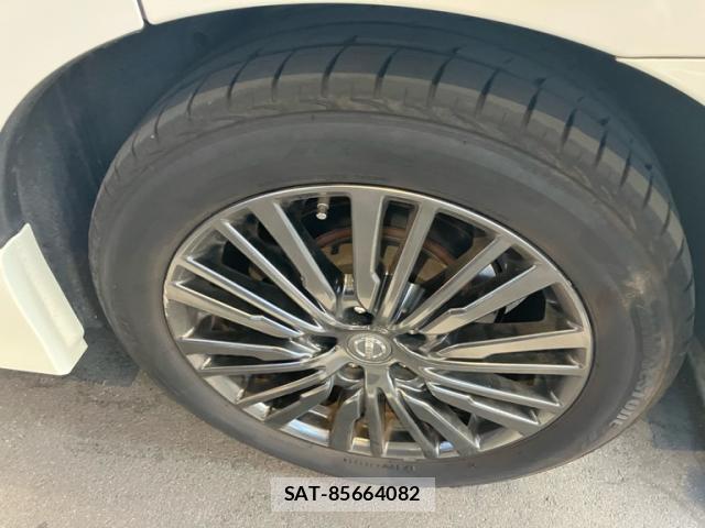 Nissan ELGRAND 2014-12 8690799-7
