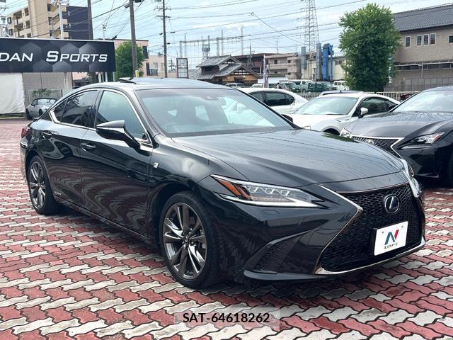 Lexus ES 2019-09 8690780-15