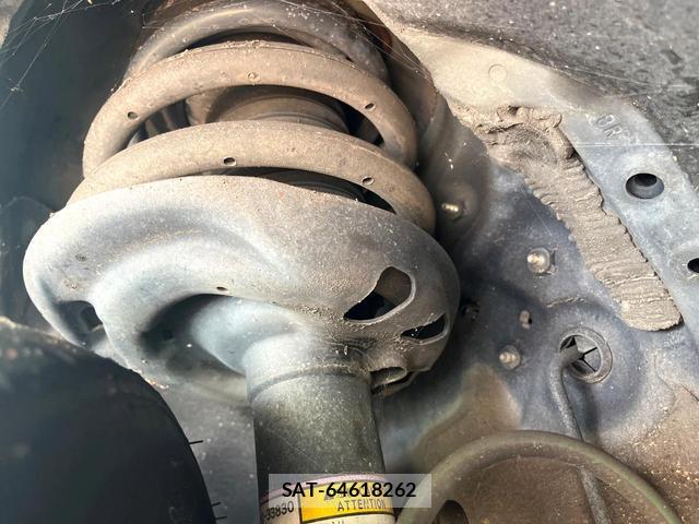 Lexus ES 2019-09 8690780-19