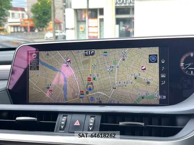 Lexus ES 2019-09 8690780-3