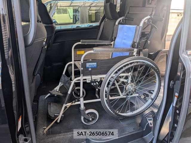 Toyota ESQUIRE 2019-06 8691315-10