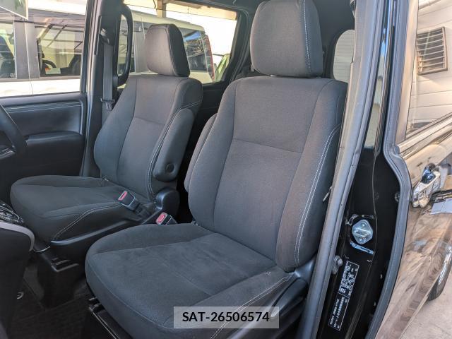 Toyota ESQUIRE 2019-06 8691315-13