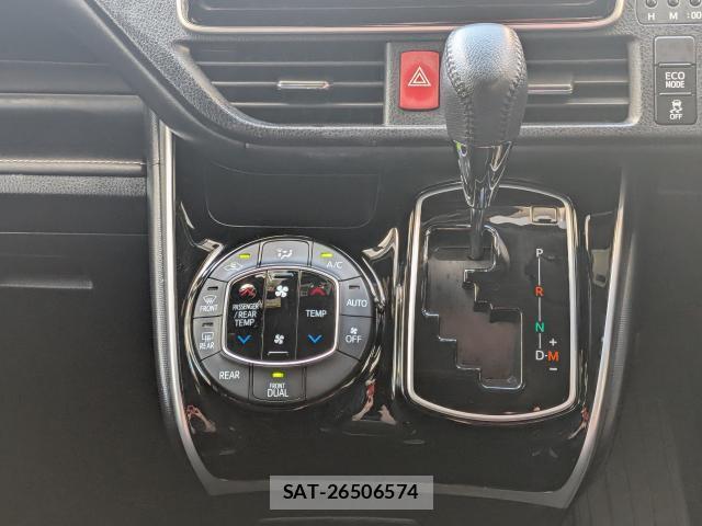 Toyota ESQUIRE 2019-06 8691315-16