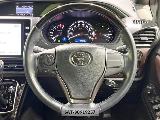 Toyota ESQUIRE 2019-08 8691686-11