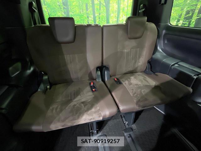 Toyota ESQUIRE 2019-08 8691686-9