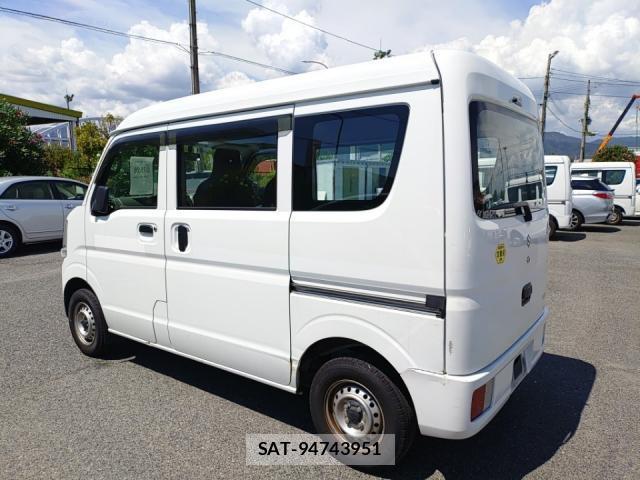 Suzuki EVERY 2020-07 8690538-4