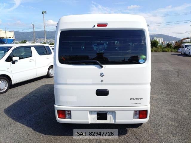 Suzuki EVERY 2020-08 8690558-3