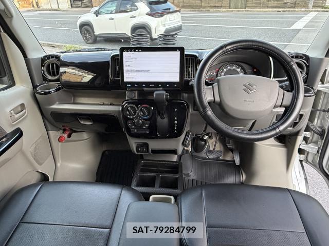 Suzuki EVERY 2021-11 8691472-12