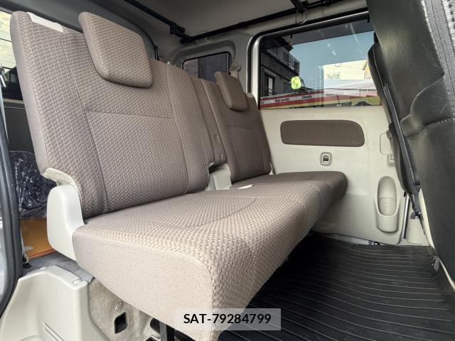 Suzuki EVERY 2021-11 8691472-15