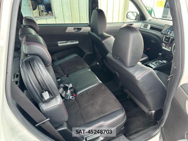 Subaru EXIGA 2009-12 8691205-11