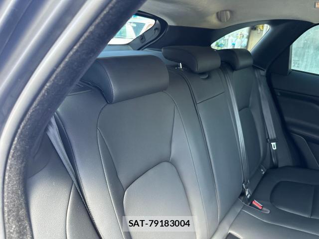 Jaguar F-PACE 2019-12 8691202-6