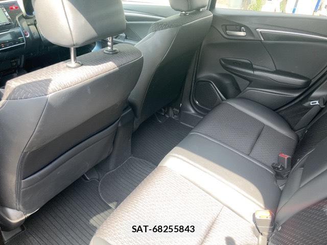 Honda FIT HYBRID 2013-12 8690534-15