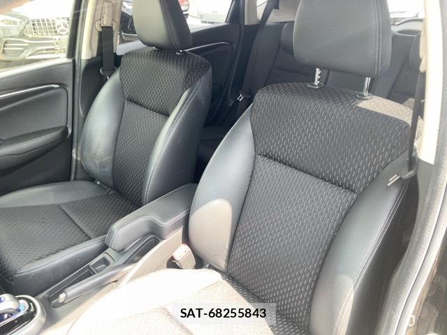Honda FIT HYBRID 2013-12 8690534-6