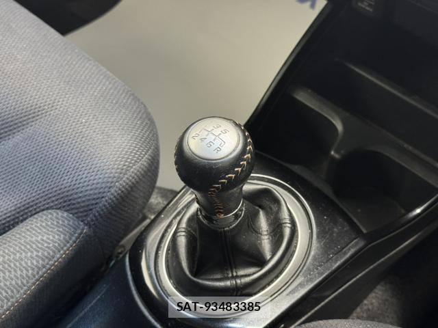 Honda FIT HYBRID 2012-08 8691592-18
