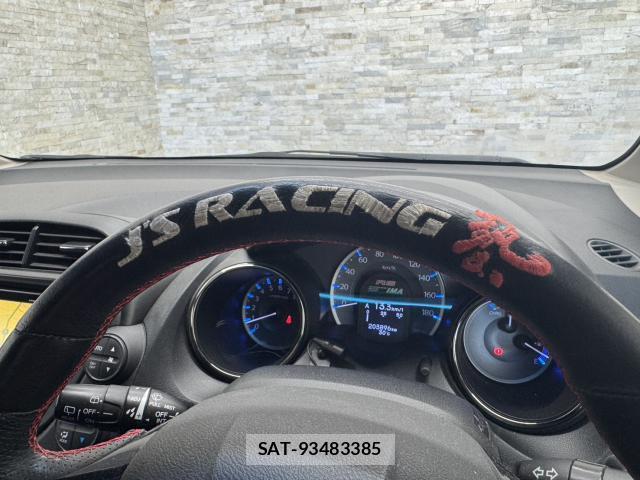 Honda FIT HYBRID 2012-08 8691592-19