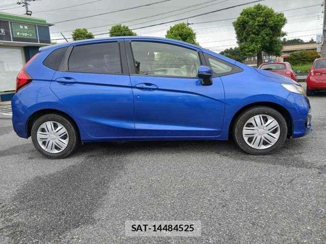 Honda FIT 2019-12 8691703-3