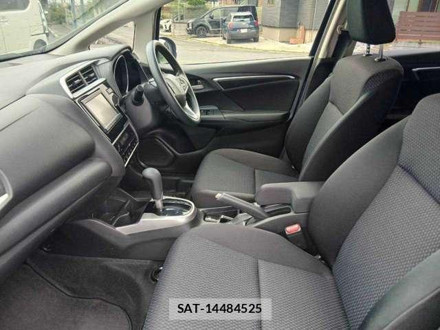 Honda FIT 2019-12 8691703-6