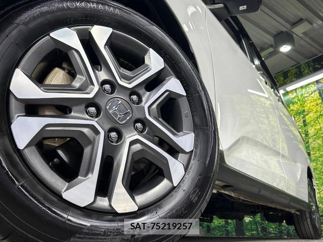 Honda FREED HYBRID 2023-10 8691602-17