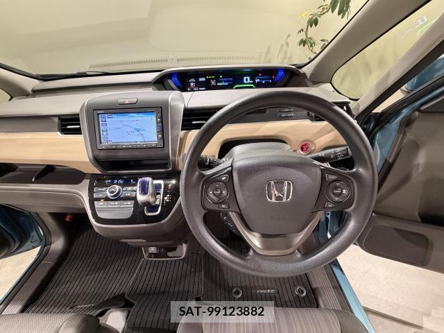 Honda FREED HYBRID 2018-10 8691948-17