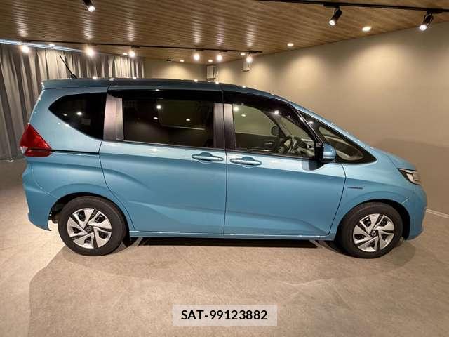 Honda FREED HYBRID 2018-10 8691948-3
