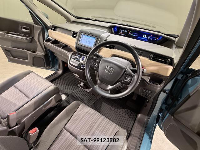 Honda FREED HYBRID 2018-10 8691948-5