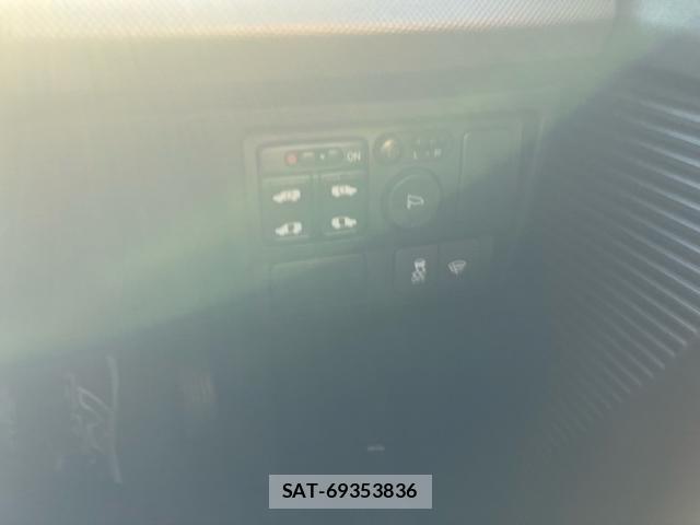 Honda FREED 2011-11 8690701-3