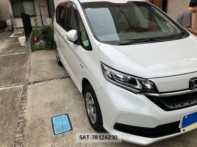Honda FREED 2022-05 8690832-1