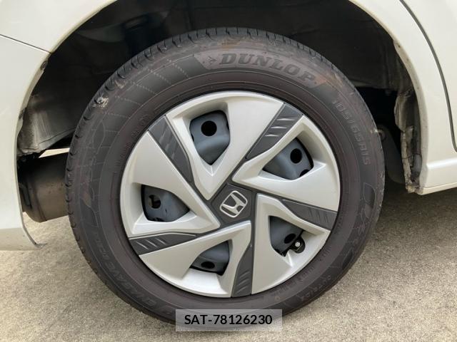 Honda FREED 2022-05 8690832-4