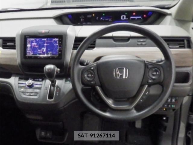 Honda FREED 2023-07 8691333-2