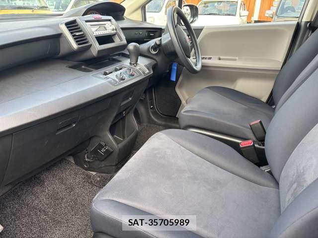 Honda FREED 2009-11 8691651-4