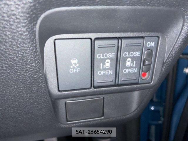 Honda FREED 2024-09 8691855-3