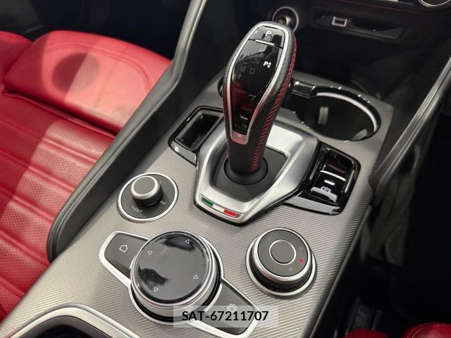 ALFA ROMEO Giulia 2021-10 8691100-8