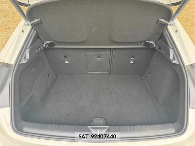 Mercedes Benz GLA-CLASS 2017-05 8691591-13