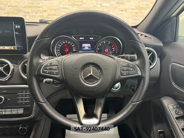 Mercedes Benz GLA-CLASS 2017-05 8691591-18