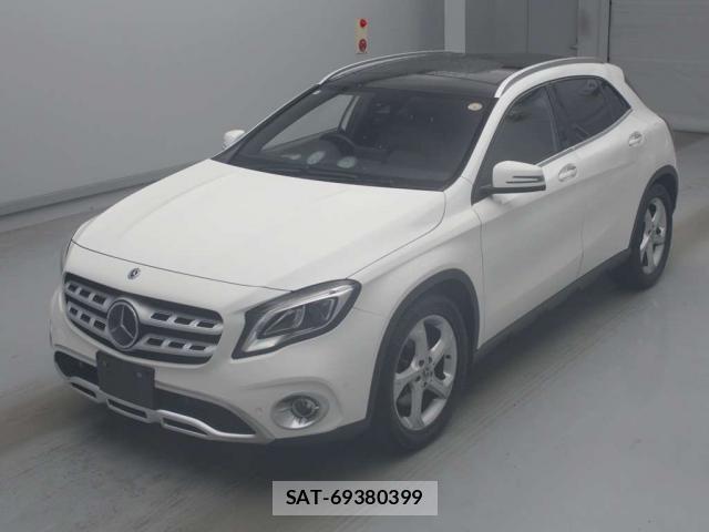 Mercedes Benz GLA-CLASS 2019-08 8691864-0