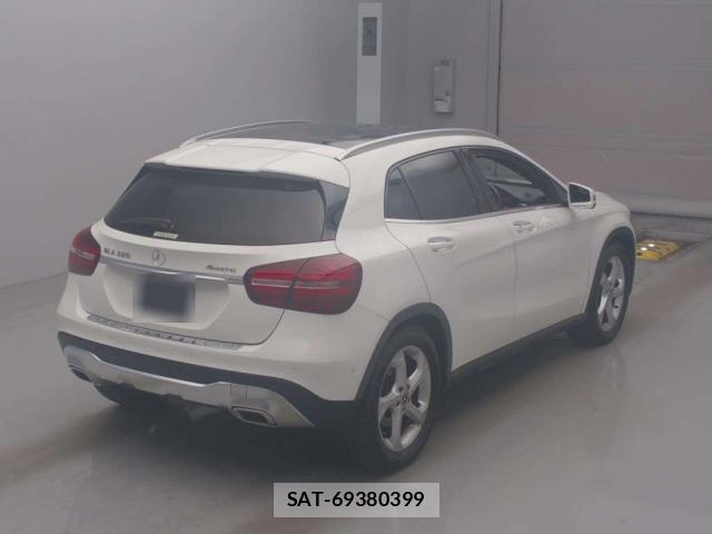 Mercedes Benz GLA-CLASS 2019-08 8691864-1