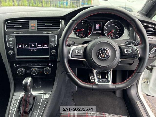 VolksWagen GOLF GTI 2014-06 8691863-2