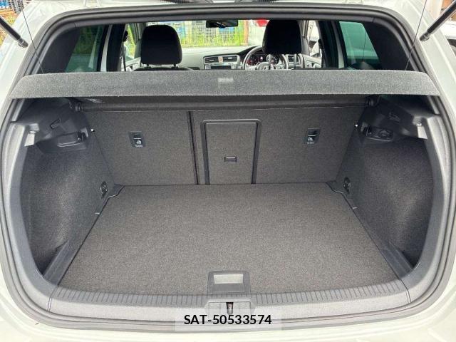 VolksWagen GOLF GTI 2014-06 8691863-5