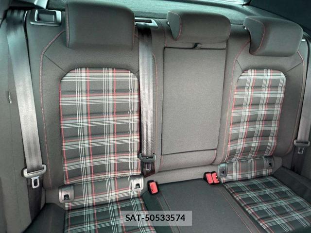 VolksWagen GOLF GTI 2014-06 8691863-6