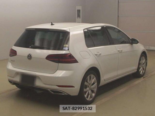 VolksWagen GOLF 2018-02 8691519-1