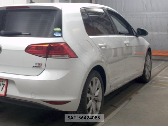 VolksWagen GOLF 2015-03 8691538-3