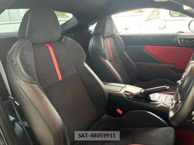Toyota GR86 2022-02 8691792-8