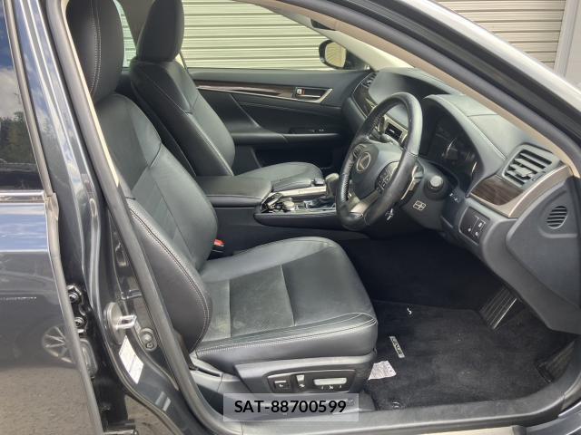 Lexus GS 2017-11 8691088-3