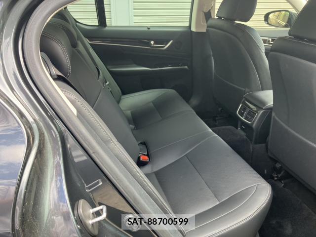 Lexus GS 2017-11 8691088-4